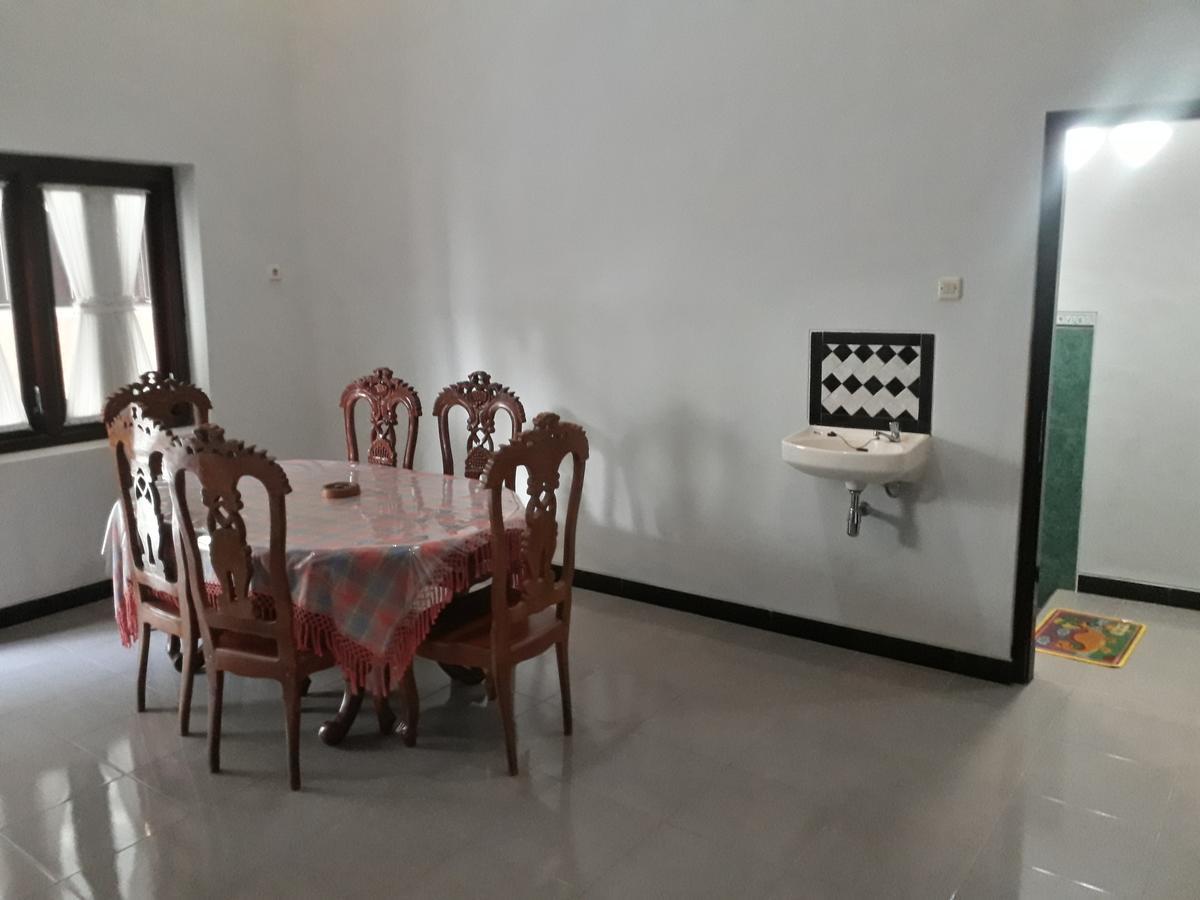 Banyu Homestay バニュワンギ エクステリア 写真