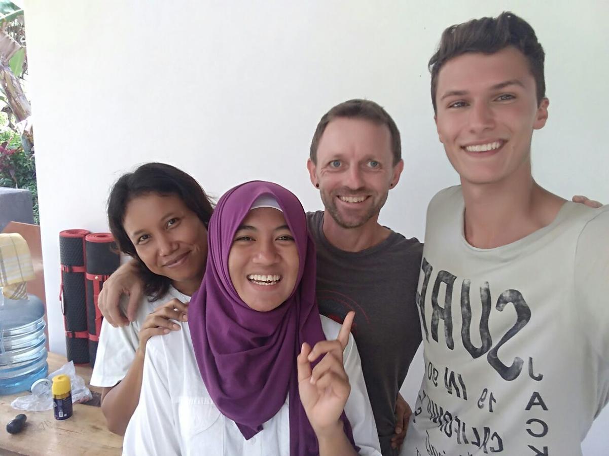 Banyu Homestay バニュワンギ エクステリア 写真