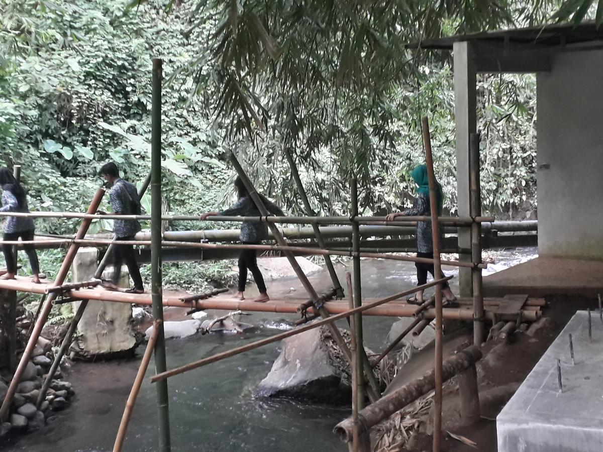 Banyu Homestay バニュワンギ エクステリア 写真