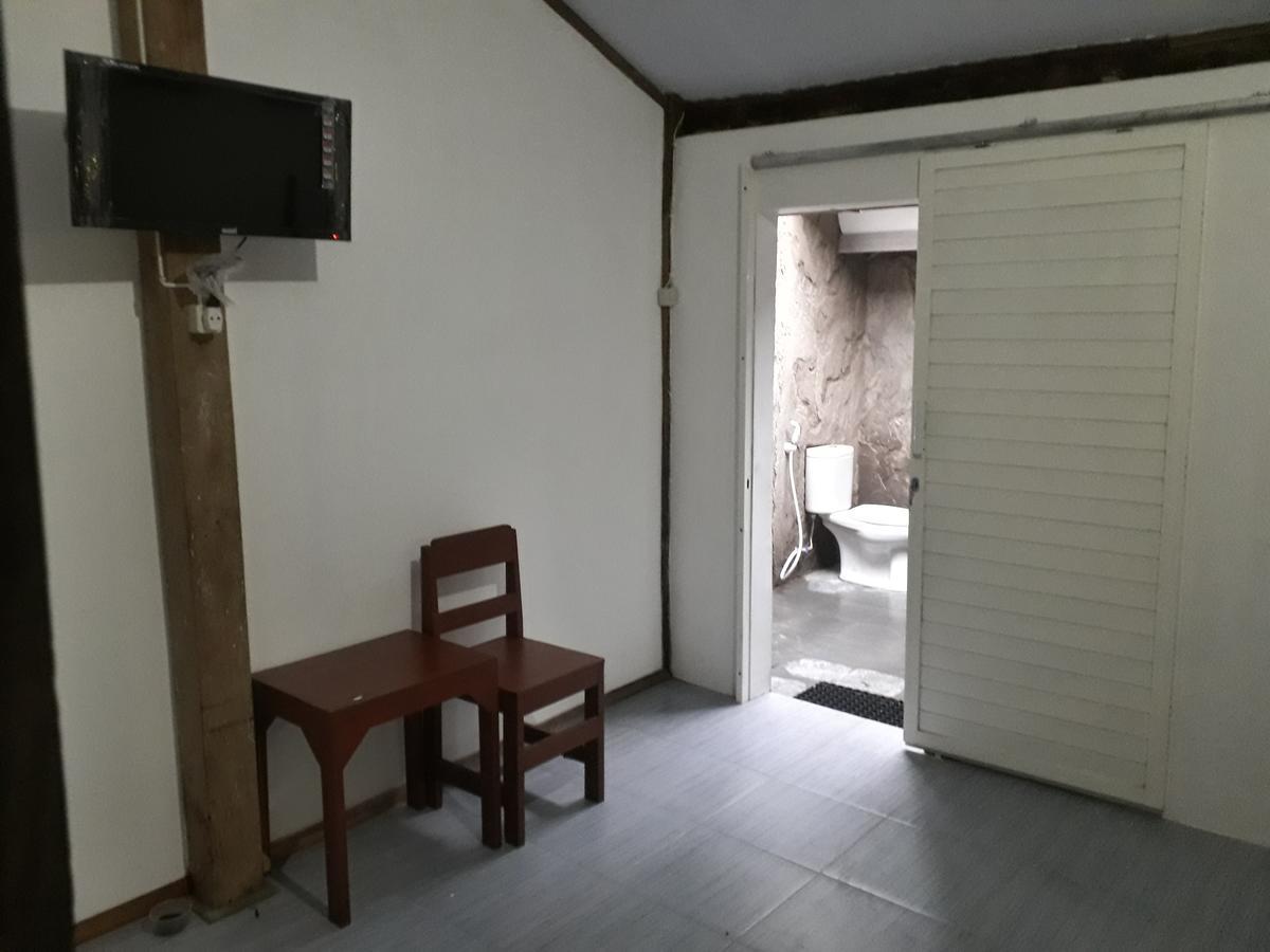 Banyu Homestay バニュワンギ エクステリア 写真